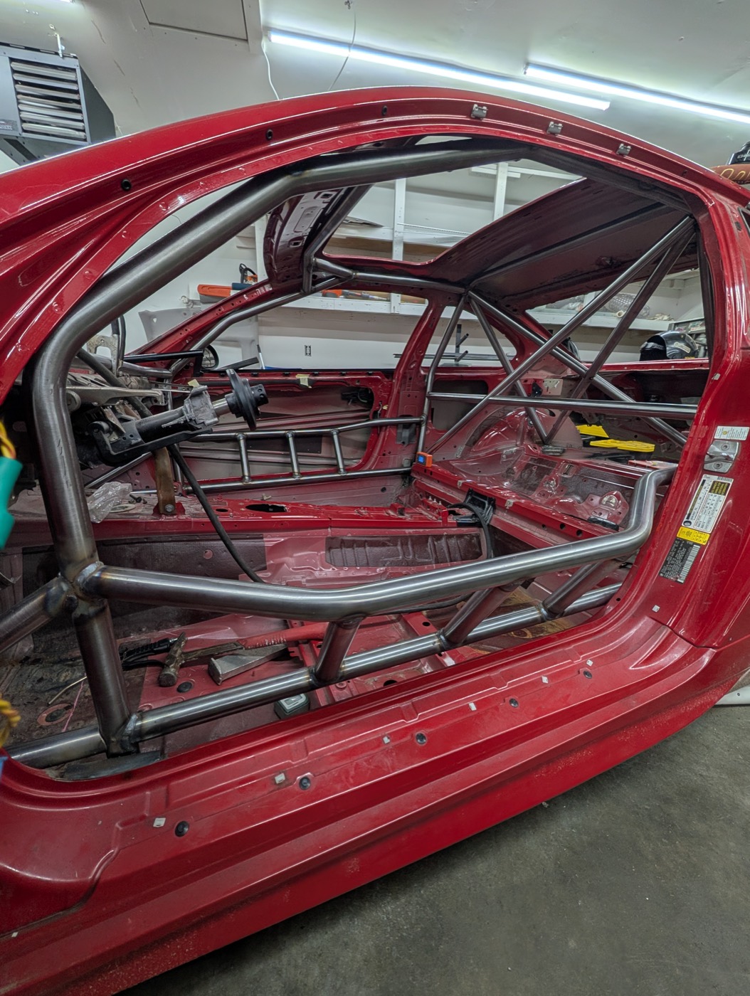 The finished cage welded into the same E90